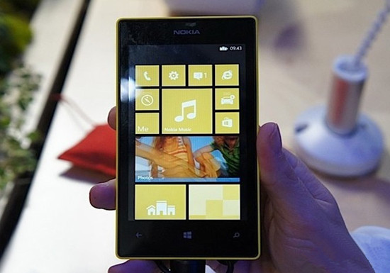 诺基亚520T西安报价 西安Lumia520T价格_亚赛