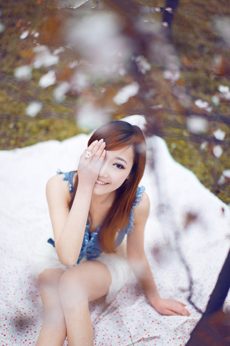 【影随数码 技巧】人像摄影构图的八大实用手