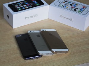 iPhone 5s (土豪金)苹果3G手机 iOS 7操作系统